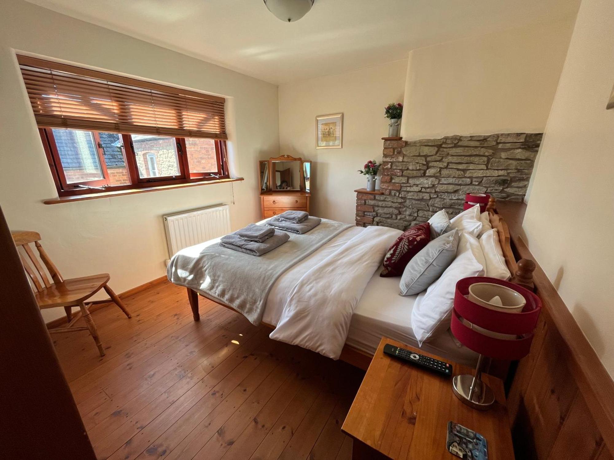 Frog Cottage, Ludlow - A Charming Townhouse For 4 外观 照片